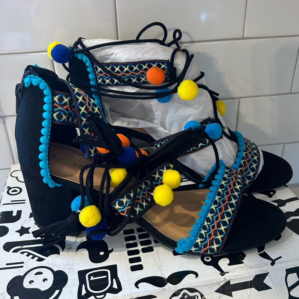 Bamboo Shoes NIB